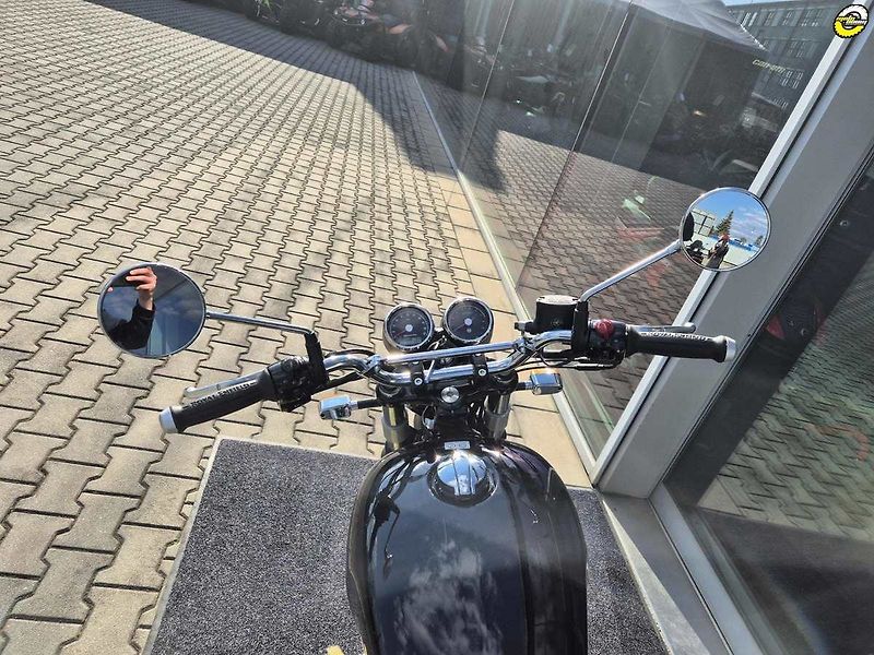 Royal Enfield Interceptor 650 (2026) - fotka 21 z 42