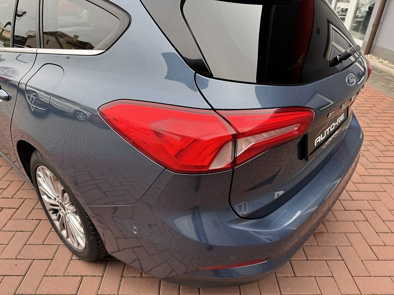 Ford Focus (2018) 2.0TDCi Titanium LED Kamera - fotka 44 z 49