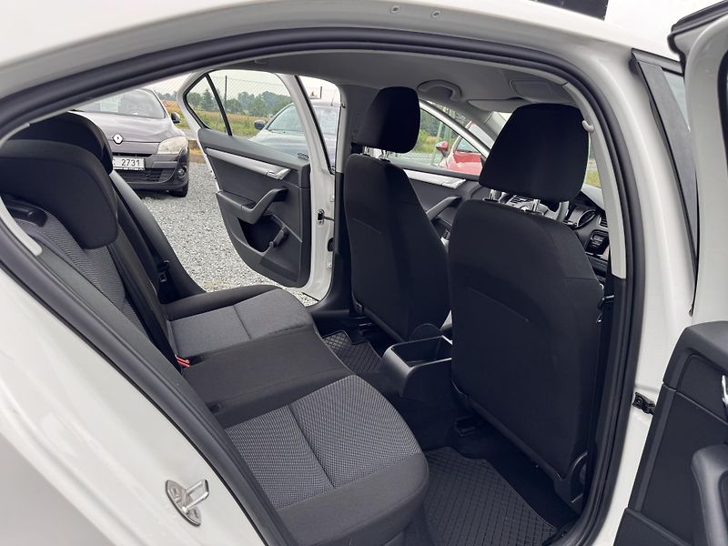 Škoda Octavia III 1.6 TDI, 2016,2.Majitel,ČR - fotka 16 z 18