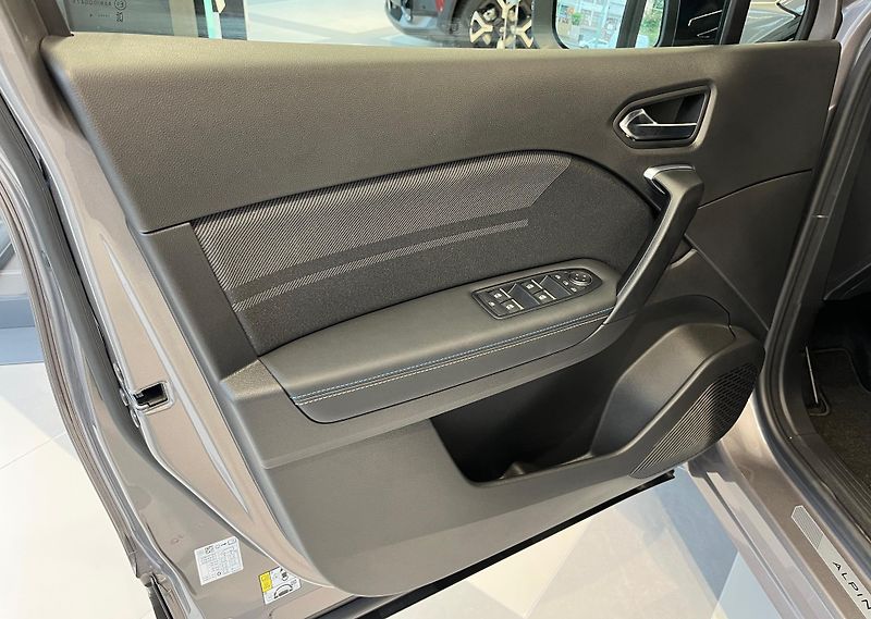 Renault Symbioz esprit ALPINE full hybrid 160 - fotka 7 z 28