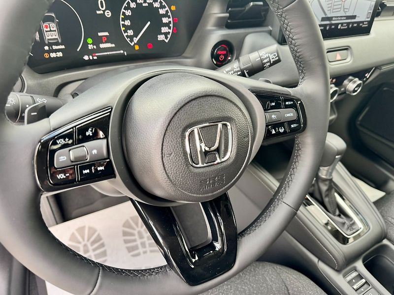 Honda HR-V (2026) 1.5 eHEV Elegance MR27 SKLADEM - fotka 15 z 43