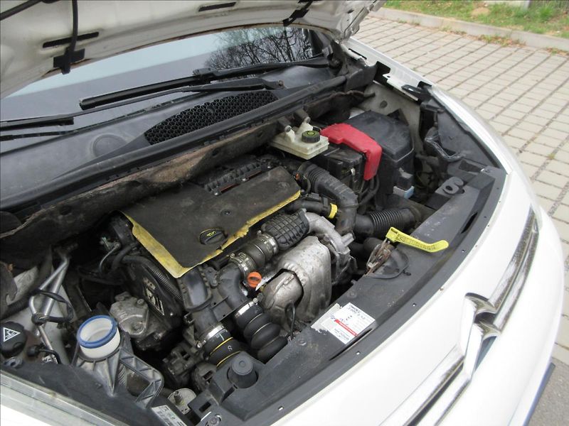 Citroën Berlingo 1,6 HDi 73Kw, 5míst, Klima, Te - fotka 28 z 31