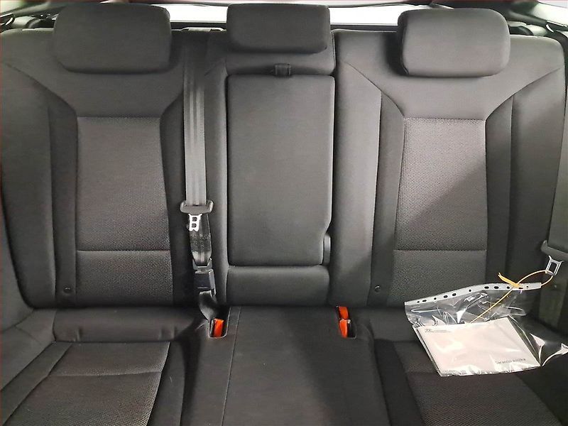 Hyundai i40 (2016) 1.7 CRDi, Serv.kniha, Tempomat - fotka 10 z 20