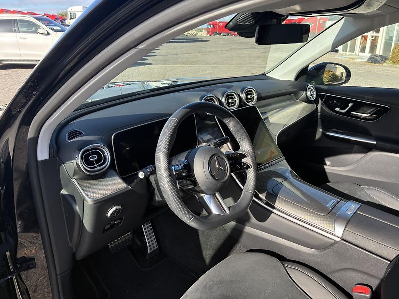 Mercedes-Benz GLC (2025) 220d 4MATIC - fotka 11 z 14