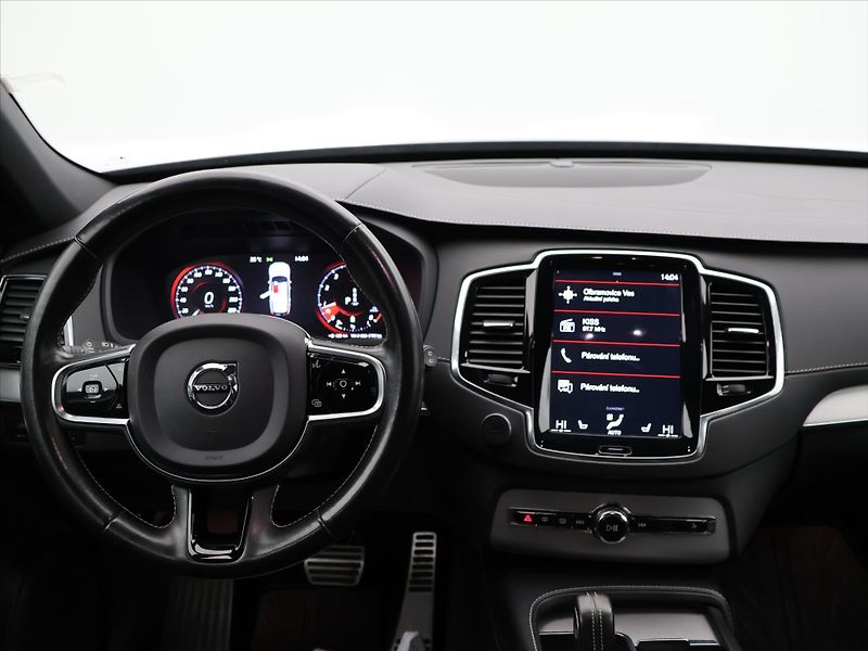 Volvo XC90 2.0 B6 220kW R-Design CZ Aut. - fotka 28 z 36