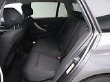 BMW Řada 3 2,0 320 XDrive 135kW Aut. - náhled 14