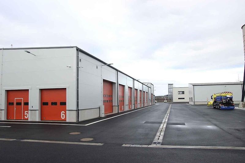 Základna Via Salis, monitorovací centrum.