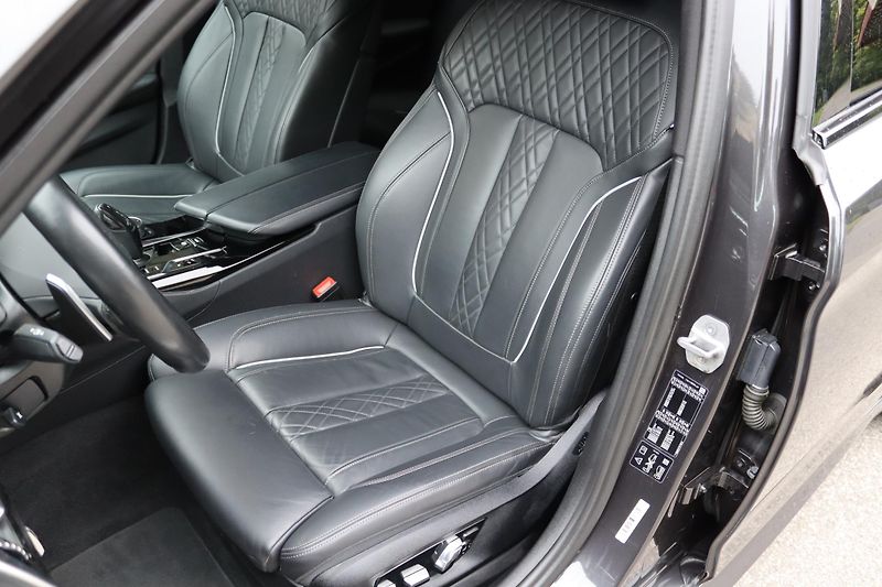 BMW Řada 5 540D XDRIVE G30 M-PAKET 250kW - fotka 23 z 50