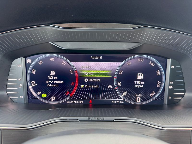 Škoda Superb (2022) 2.0 TSI 140kW Style Extra - fotka 15 z 35