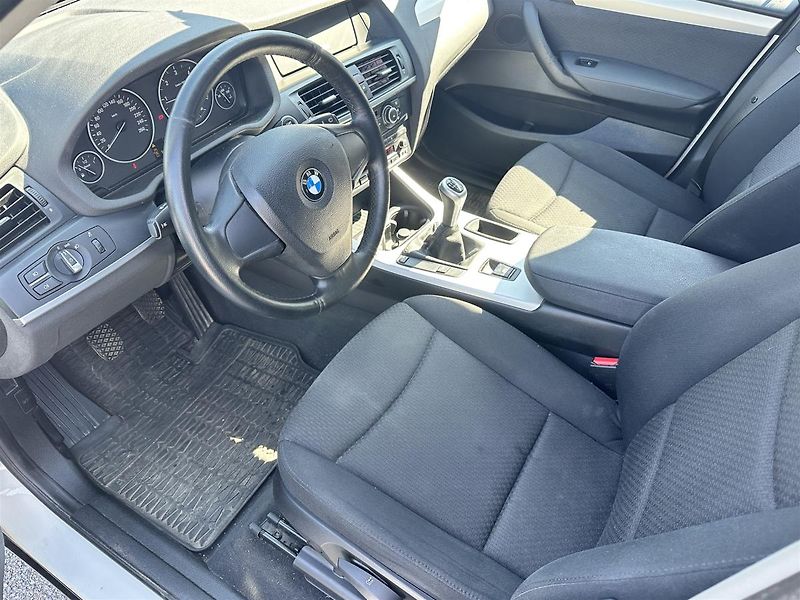 BMW X3 xDrive20d - fotka 5 z 8