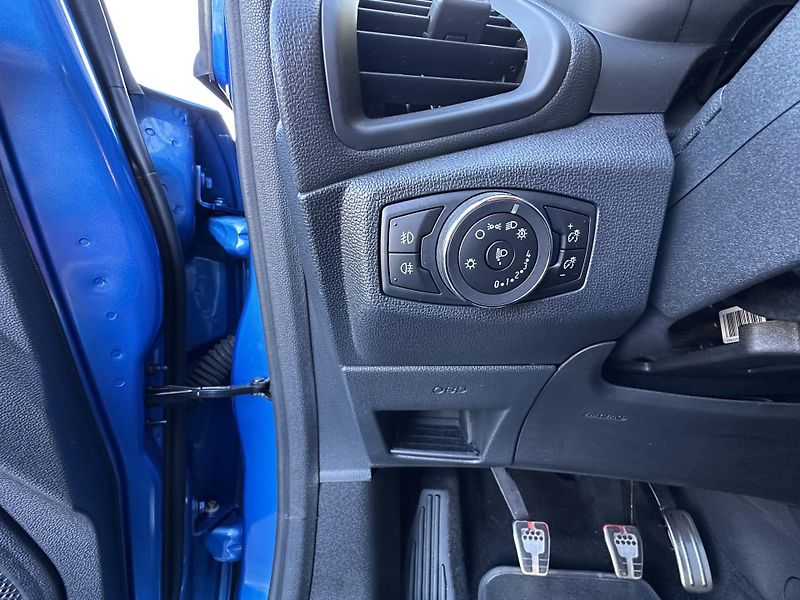 Ford EcoSport (2021) 1.0EB/103kW *ST LINE* 1.Maj. - fotka 6 z 41