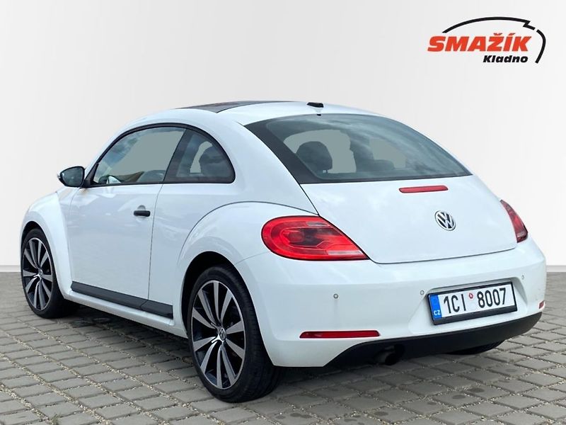 Volkswagen Beetle (2014) 1,2 TSI (77kW) Aut. BA - fotka 4 z 25