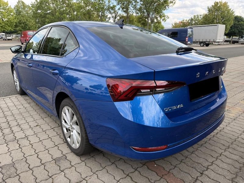Škoda Octavia (2024) 1.5TSi 110kW E-Tec  - fotka 3 z 15
