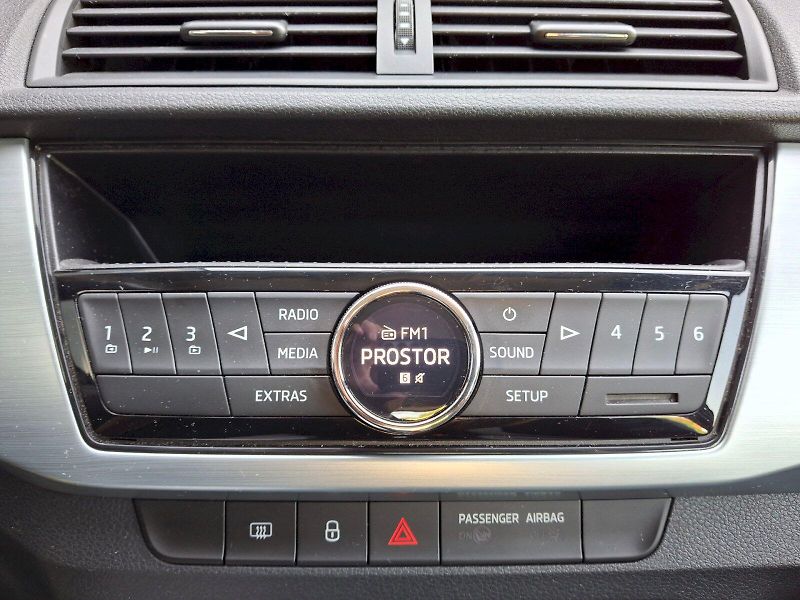 Škoda Fabia (2017) Ambition Plus 1,0MPi 55kW - fotka 19 z 27