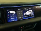 Porsche Macan 4, DriveAssist, Chrono, Masáž - náhled 27