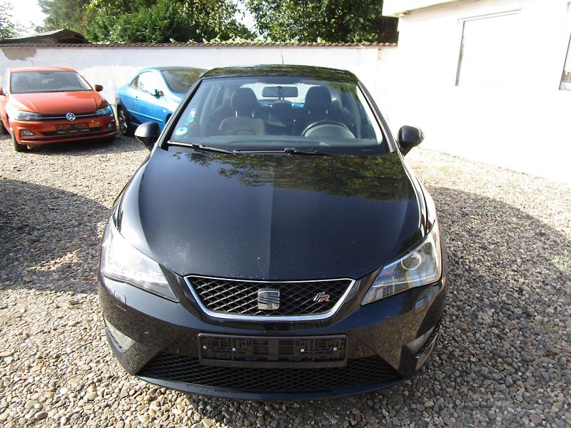 Seat Ibiza 1,2TSI-63KW-NOVÁ STK+OLEJ - fotka 2 z 13