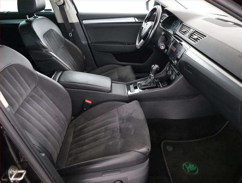 Škoda Superb (2016) 2.0 TDI 4x4, 4X4, Automat - fotka 7 z 16