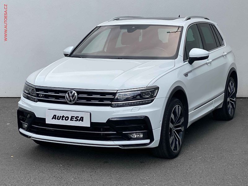 Volkswagen Tiguan (2020) 2.0 TDi 4X4, R-Line, DSG - fotka 3 z 22
