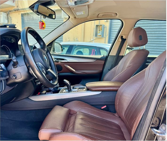 BMW X5 2,0 25D X-Drive Sportpaket 170 - fotka 9 z 28