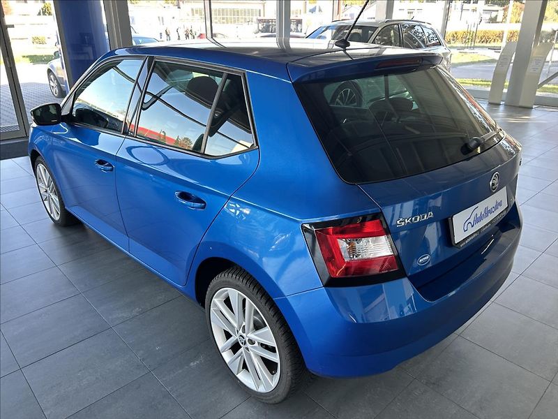 Škoda Fabia 1,2   TSI 66kW,SPORT,STYLE - fotka 4 z 26