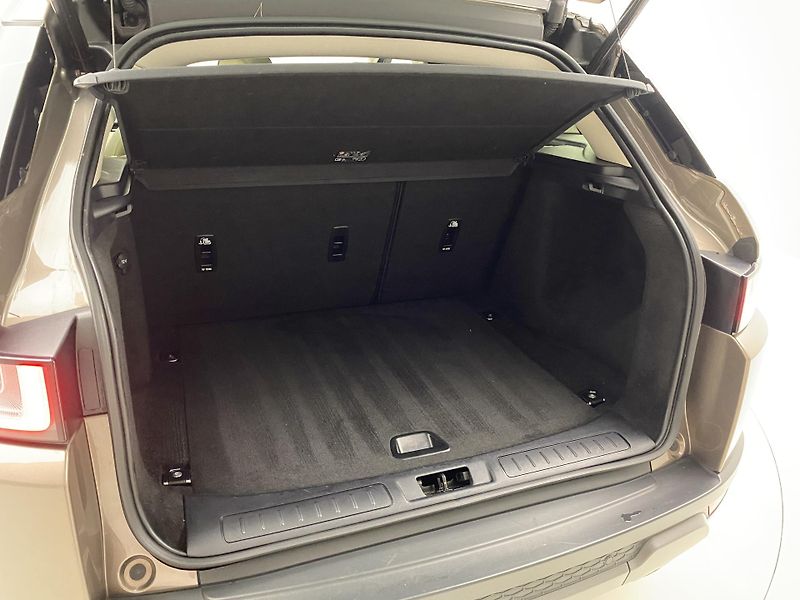 Land Rover Range Rover Evoque Si4 HSE AWD AUT CZ REZERVACE - fotka 6 z 38