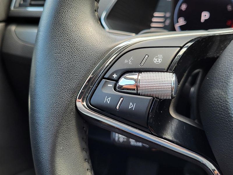 Škoda Superb 2.0 TSI 206kW DSG 4x4 STYLE+ - fotka 24 z 50