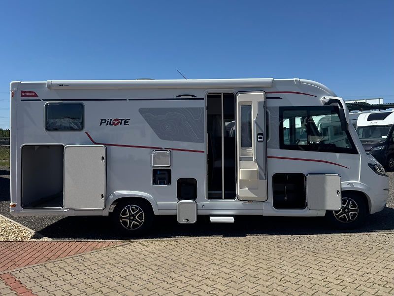 Pilote (2026) G690GJ Expression - fotka 6 z 34