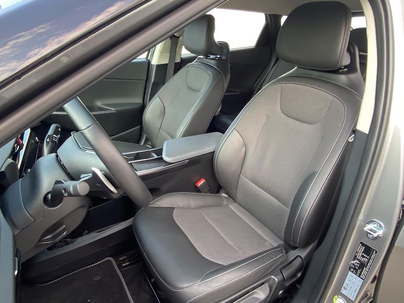 Kia EV6 (2023) 58 kWh, 2023 - fotka 7 z 26