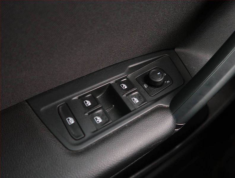 Volkswagen Tiguan (2022) Life 1.5 TSI - fotka 18 z 18