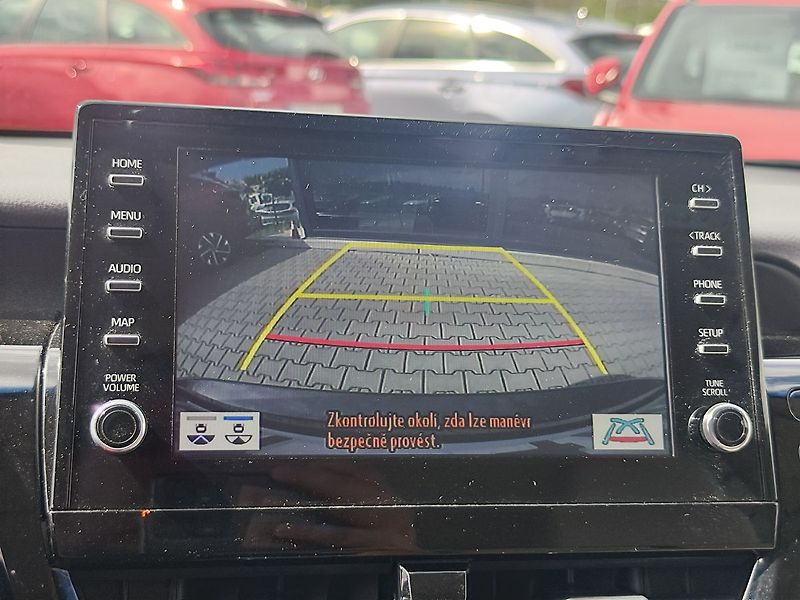 Toyota Camry 2.5 HEV/160kW Executive e-CVT - fotka 20 z 35