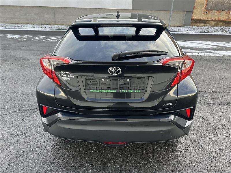 Toyota C-HR 1,2 4x4 TOP - fotka 6 z 32