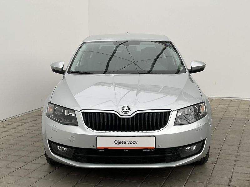 Škoda Octavia 1.2 TSI Elegance plus - fotka 5 z 28