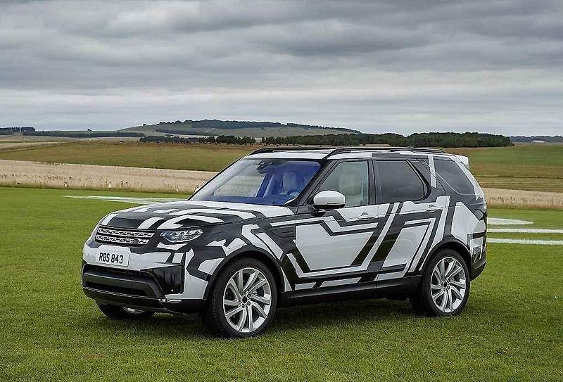 Land Rover Discovery.