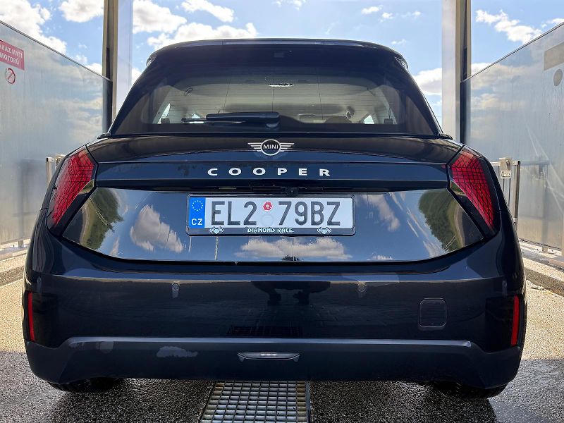 Mini Cooper (2024) New  - fotka 13 z 21