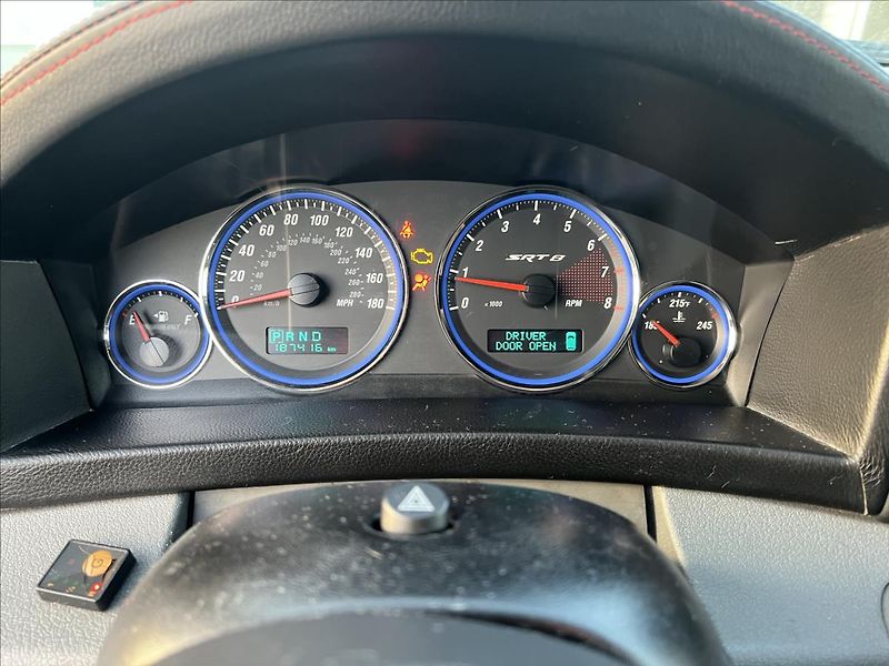 Jeep Grand Cherokee 6,1 SRT8,Tažné,LPG - fotka 13 z 18
