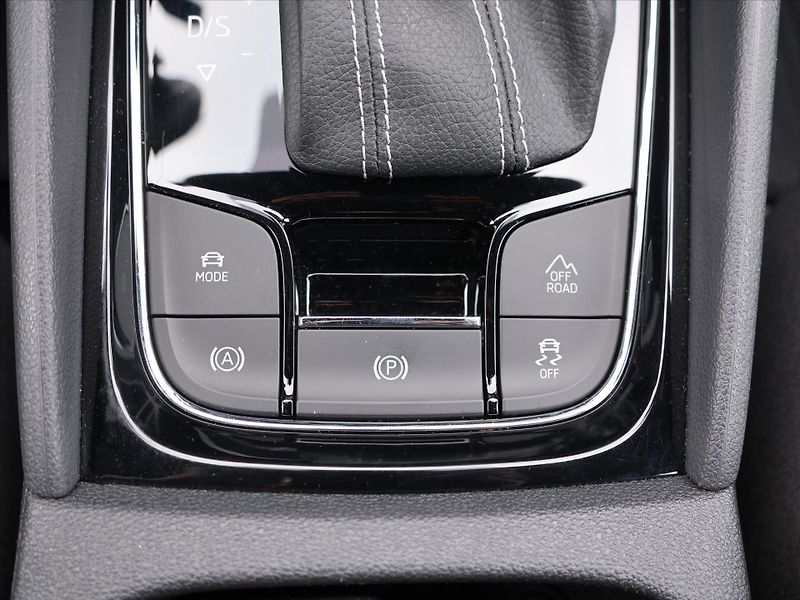 Škoda Kodiaq 2,0 TDI 147kW 4x4 CZ Sportline - fotka 23 z 30