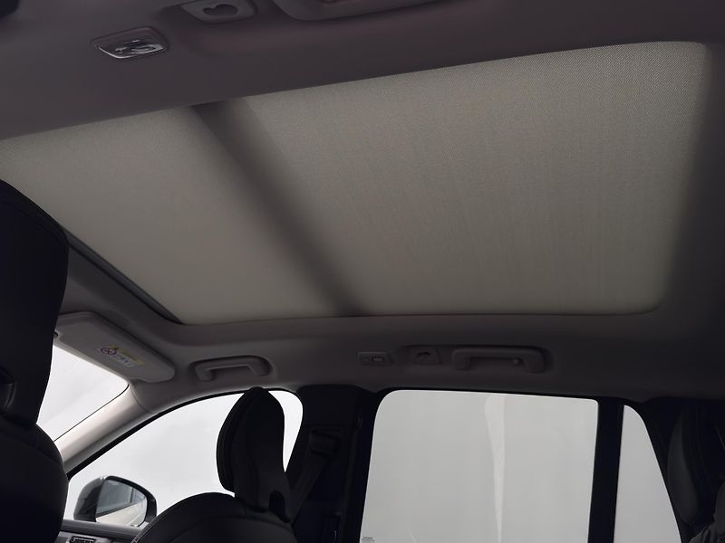 Volvo XC90 (2026) T8 AWD Plug-in DARK PLUS 7m - fotka 18 z 27