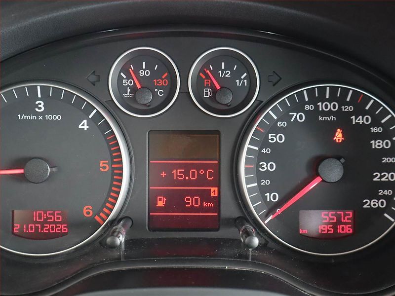 Audi A3 (2007) 2.0 TDI, Serv.kniha, po STK - fotka 11 z 17