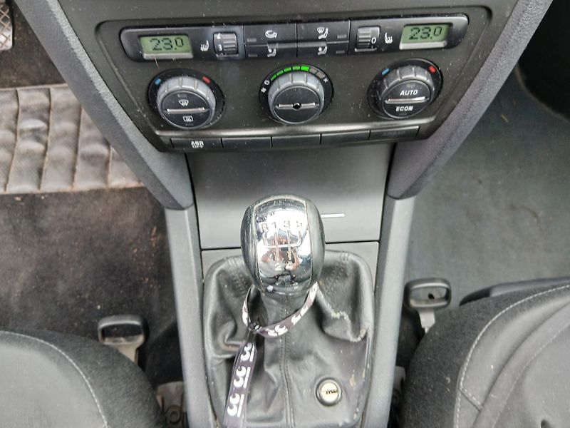 Škoda Octavia 1.9 TDI, přeskočené rozvody - fotka 17 z 18
