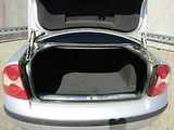 Volkswagen Passat (2002) 1.6 i, AC, výhřev sed - náhled 7