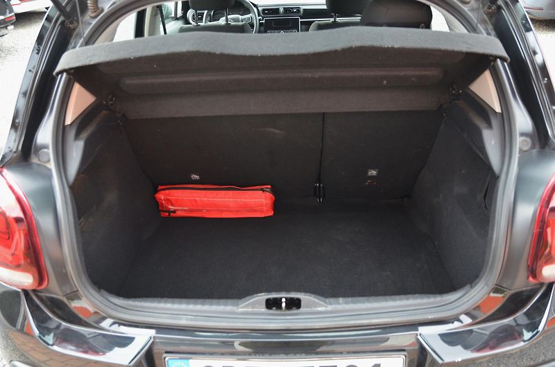 Citroën C3 (2019) 1.2 PT 50kW / KLIMA / VYHŘ.SED - fotka 25 z 28