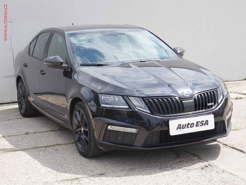 Škoda Octavia (2017) 2.0 TDi, RS, LED - fotografie inzerátu