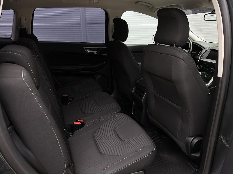 Ford S-MAX 2.0TDCi 150PS AUTOMAT NAVI VÝH - fotka 38 z 46