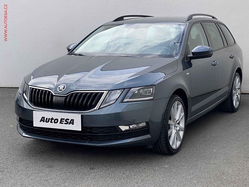 Škoda Octavia (2019) 1.5 TSi, Soleil, LED, +kola - fotka 3 z 17