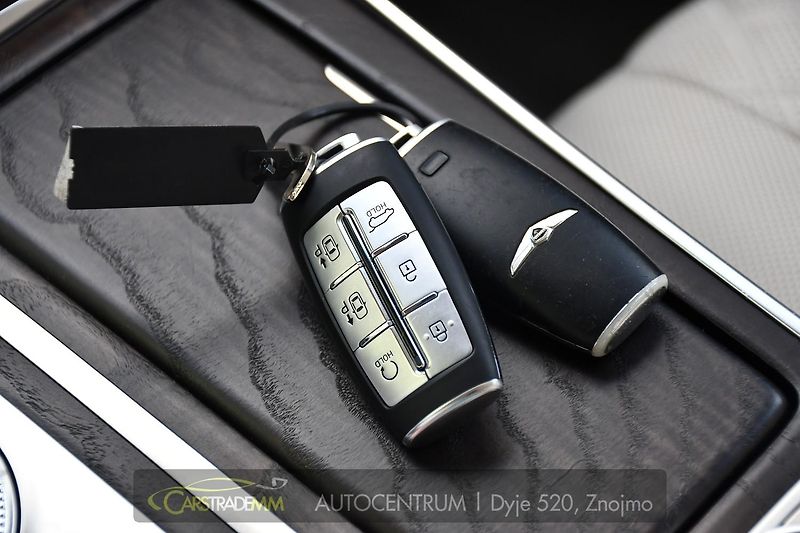 Genesis GV80 3.0 AWD AT8 LUXURY LINE 1M - fotka 41 z 63