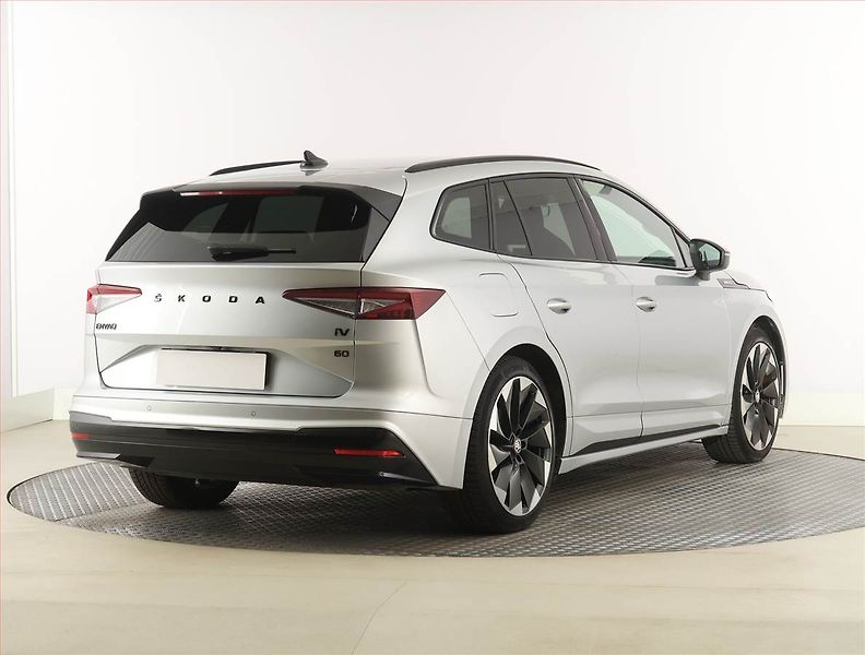 Škoda Enyaq (2021) Sportline iV 60 (62 kWh) - fotka 5 z 27