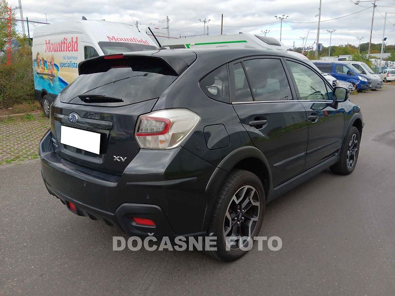 Subaru XV (2017) 2.0i 4x4, 1.maj, AT, navi - fotka 2 z 3