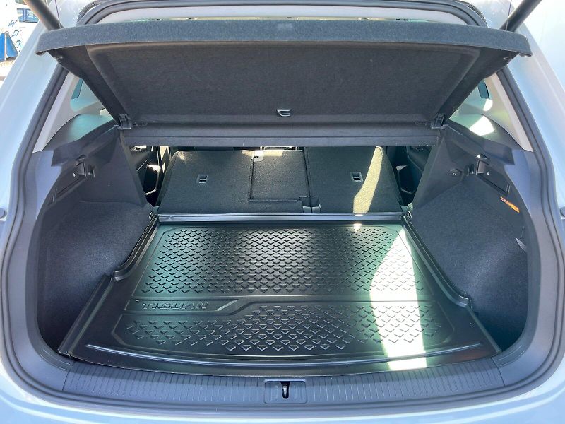 Volkswagen Tiguan (2019) 2.0 TSI DSG 4Motion - fotka 31 z 32