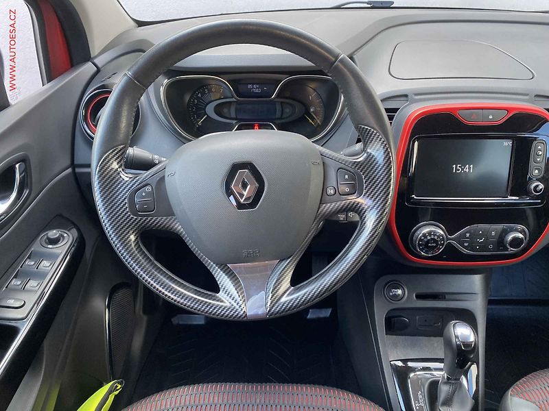 Renault Captur (2014) 1.2 TCe, ČR, Helly Hansen - fotka 11 z 16