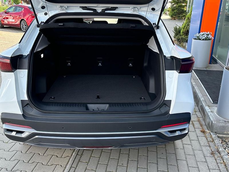 Omoda 5 (2026) Comfort 1.6 108kW - fotka 15 z 22